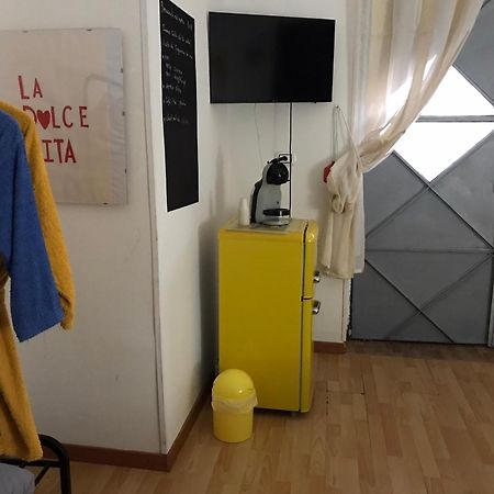 ليفيرانو Tenuta Palladini 5 Chilometri Da Porto Cesario المظهر الخارجي الصورة